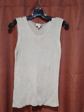 Giorgio Armani Cream Ribbed Sleeveless Knit Tank